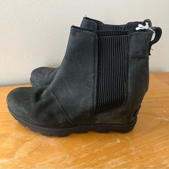 {Sorel} Joan of Arctic ll Wedge Chelsea Boots - Picture 3 of 8